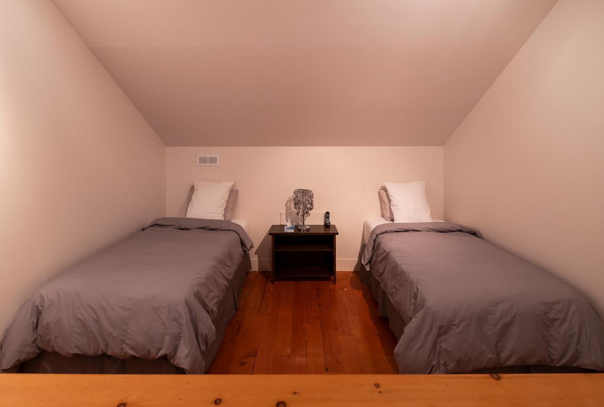 Auberge Sutton Brouerie Room photo